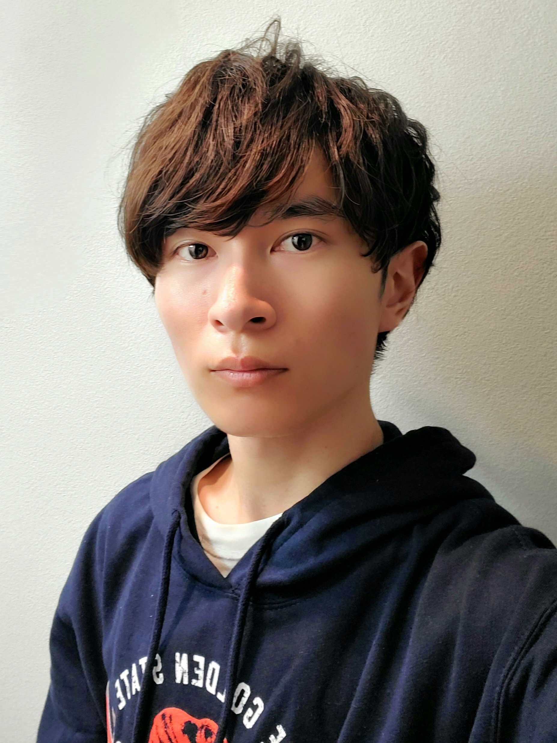 takami_portrait3.jpg